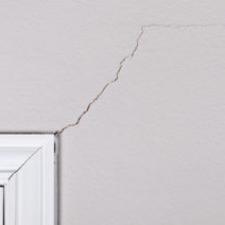 Should You Repair or Replace Mold Infested Drywall?
