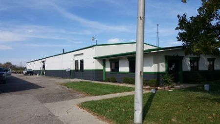 Commercial Building paint in Spring Valley, OH